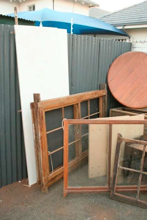 "Job Lot" Furniture incl. a radiogram cabinet, tables & much more perfect for restoration; RS17Sale