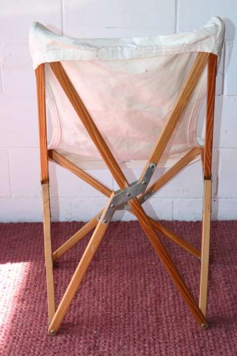 A fantastic modern "Tripolina Butterfly" folding chair w a removable slipcover - stylish & practical