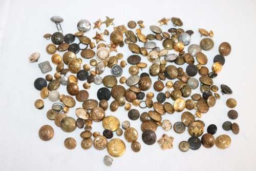 A massive JOB LOT of assorted tunic buttons of various sizes - over 200 buttons!! | RS17Sale