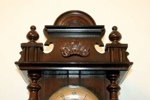 **RS17** A vintage mechanical wall clock with a spiral gong in complete working condition - RS17CL