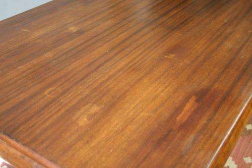 **RS17** A lovely vintage 6-seater dining room suite with solid table & 6x upholstered dining chairs