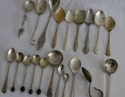 Collection of 20x assorted vintage speciality spoons incl. sugar, fruit, preserves & more - RS17Sale