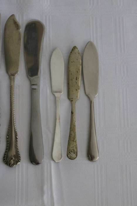 Awesome collection of 13x assorted vintage speciality knives incl. pate, butter, cheese - RS17Sale