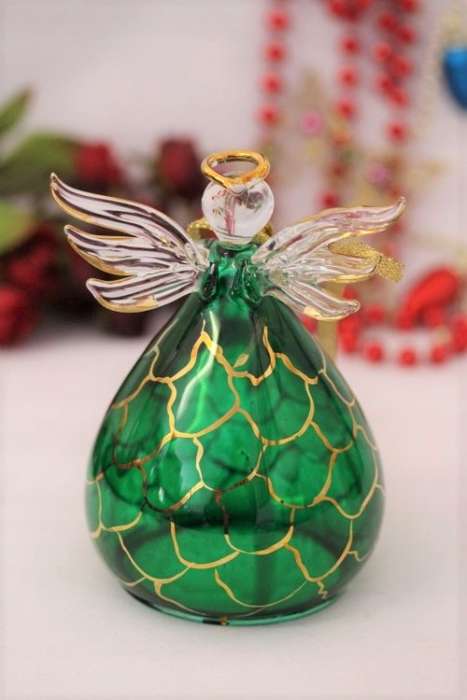 **RS17** A stunning hand-blown Italian green-glass angel finished w/ gold detailing by Flamigni