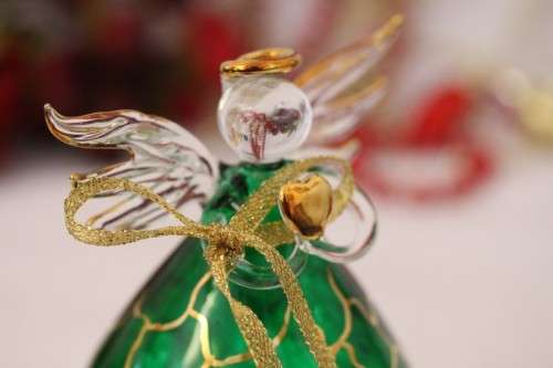 **RS17** A stunning hand-blown Italian green-glass angel finished w/ gold detailing by Flamigni