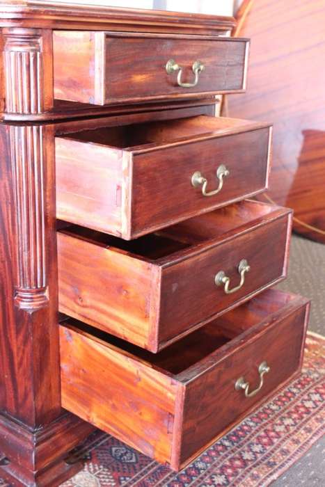 A magnificent vintage Georgian-style Rosewood 10-drawer partners desk w carved detailing - STUNNING!