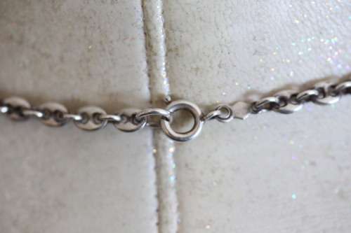 A wonderful sterling silver unisex chain with a beautiful design in stunning condition