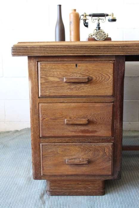**RS17_Clearance** Vintage solid partridge wood 6-drawer executives desk in wonderful condition