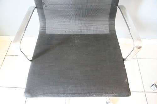 **RS17** 2 stylish swivel, height adjustable office chairs w metal legs & wheels - Bid/ chair