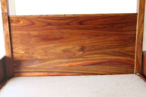 A magnificent solid Blackwood (King Size x-length) 4-poster bed w/ 2x matching bedside pedestals