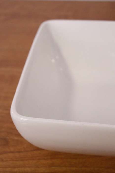 A larger modern styled square serving bowl by Mayfair & Jackson home wares - perfect for salads