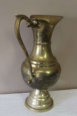 A beautiful large vintage solid brass pitcher/ jug with ornate hand chased detailing. Fabulous!!!!
