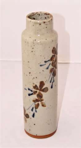 A rustic vintage stoneware jar. Awesome display piece. Lifespace Sale