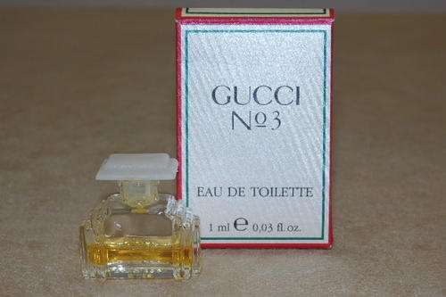 A FABULOUS BOXED GUCCI "No. 3" EAU DE TOILETTE SAMPLE PERFUME BOTTLE