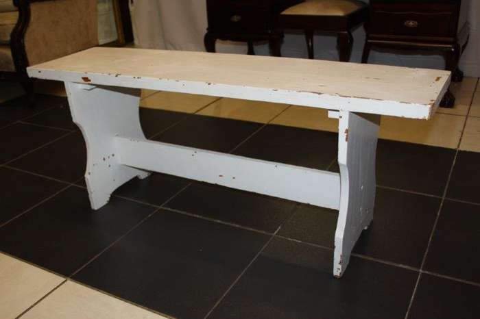 AN AWESOME WHITE WASHED PAINTED BENCH IN GREAT CONDITION FOR THE AGE! SIMPLE STUNNING FURNITURE!!!