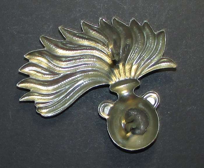 Italy - Italian Police Cap Badge