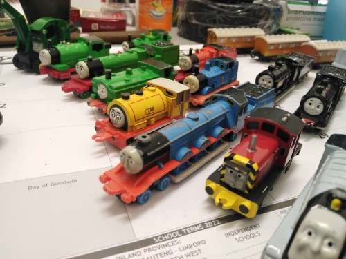 22 x Super Nice THomas  And Frends Die Cast Toys.