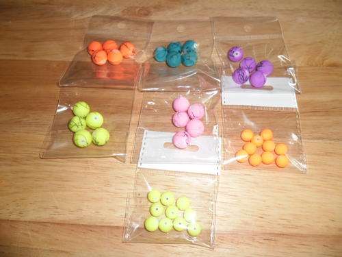 100 Bags of Beading Items (Bid on all 100 starting price R100)