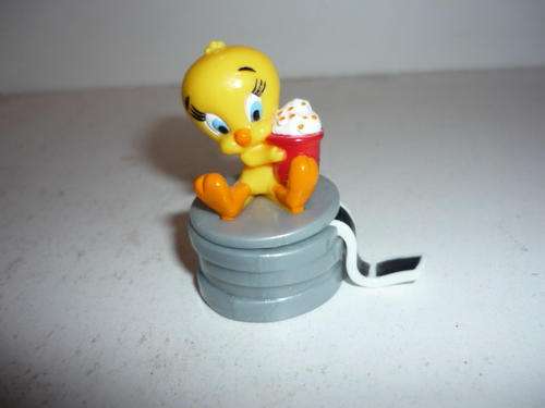TWEETY BIRD-5CM TALL-SUTIABLE FOR CAKE TOPPING