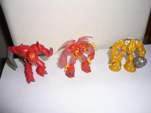 3 X LARGE GORMITI FIGURINES