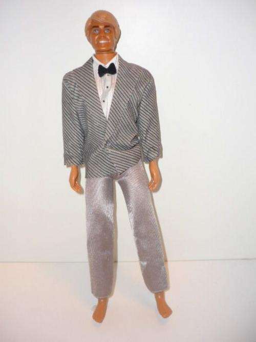 KEN DOLL-MATTEL INC-1968-PAT.PEND.-PHILLIPINES