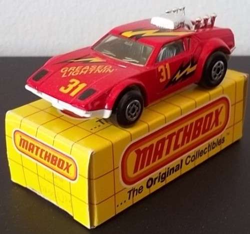 MATCHBOX # 8 DE TOMASO PANTERA `GREASE LIGHTNING` !! 1983 Macao !! EXCELLENT + Original Box !!