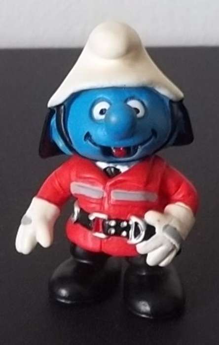Original FIRE CHIEF SMURF !! RARE !! China '99 !! Peyo Smurfs!
