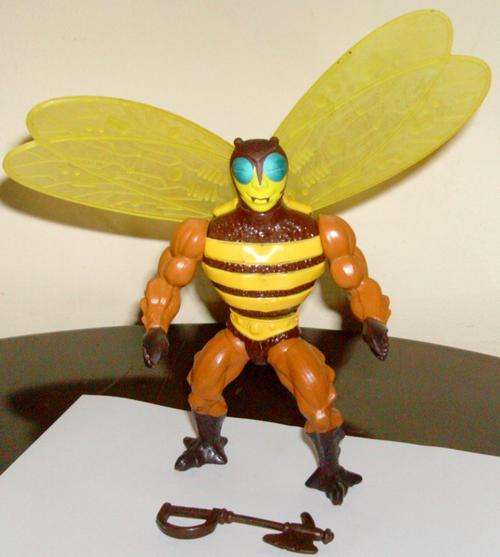 BUZZ OFF !! Masters of the Universe !! He-Man !! Mattel !! Weapon Included!! He Man
