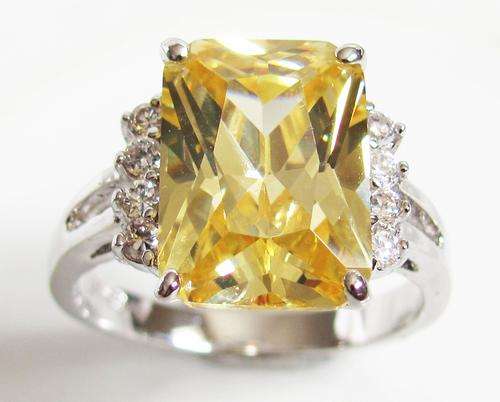 **50% REDUCED SHIPPING!**HUGE SIZZLING CITRINE RING!!! 8.00 CTW ACCENTED SET IN 18K  GOLD size 6