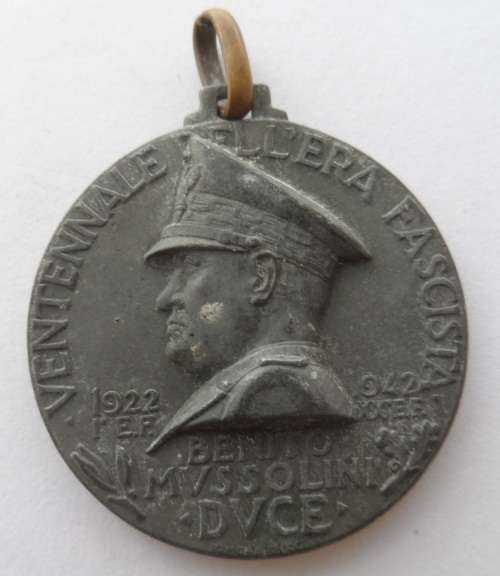 Italian Mussolini Fascist Medal 1922 - 42