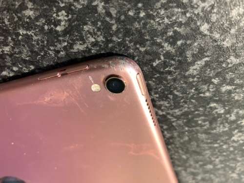 iPad Pro 1st Gen 10.5 256GB *Glass Cracked*