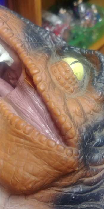 Jurassic  park 1996 hand puppet
