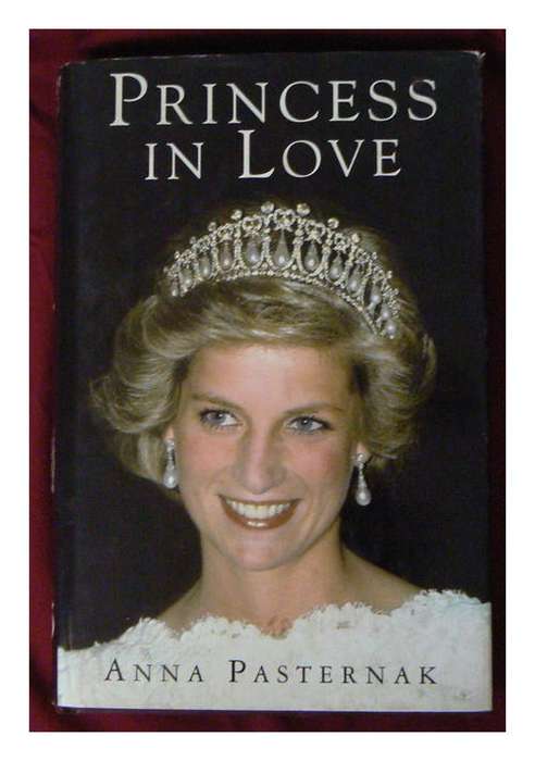 Princess in Love by Anna Pasternak, Tells about te love between Diana and Captain James Hewitt