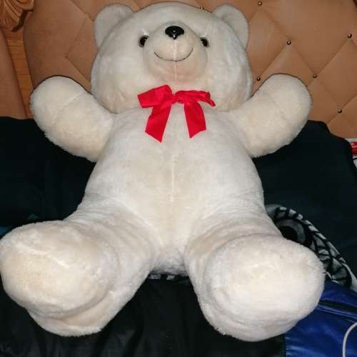 Big white Teddy bear