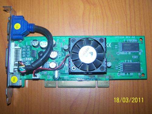 NVIDIA Geforce FX5200 PCI 128 MB DDR