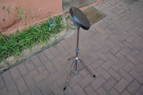 Billy Hyde Rebound Pad With Stand