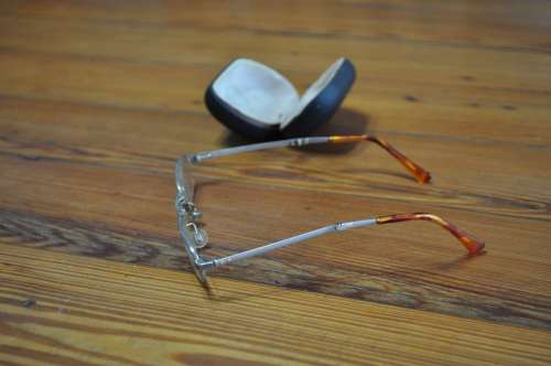 Vintage Foldable Reading Glasses