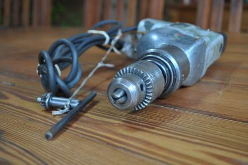Vintage Metabo Electric Drill (selling as is)
