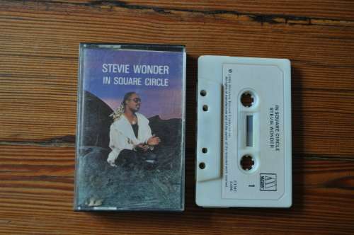 Stevie Wonder - In Square Circle (Cassette)
