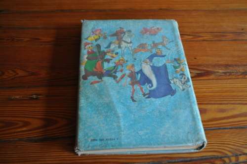 Vintage Walt Disney's Giant Story Book