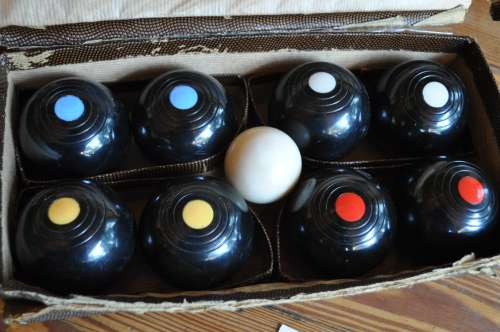 Vintage Banda Junior Carpet Bowls Includes Jack And Rule Book