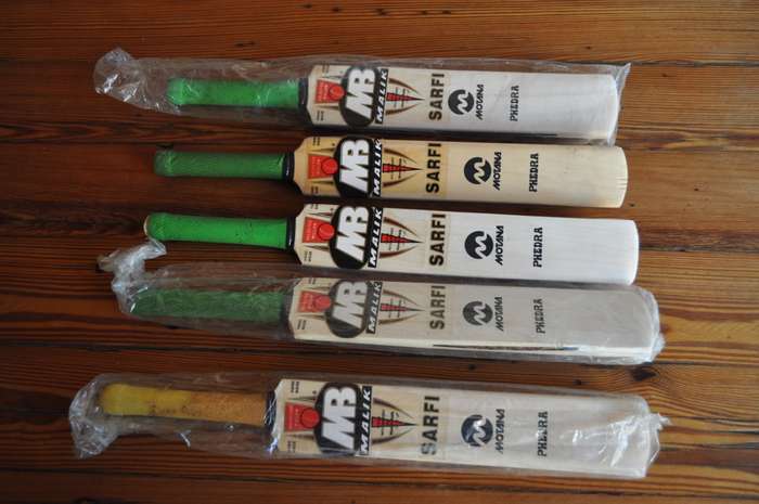 MB Malik Mini Cricket Bats