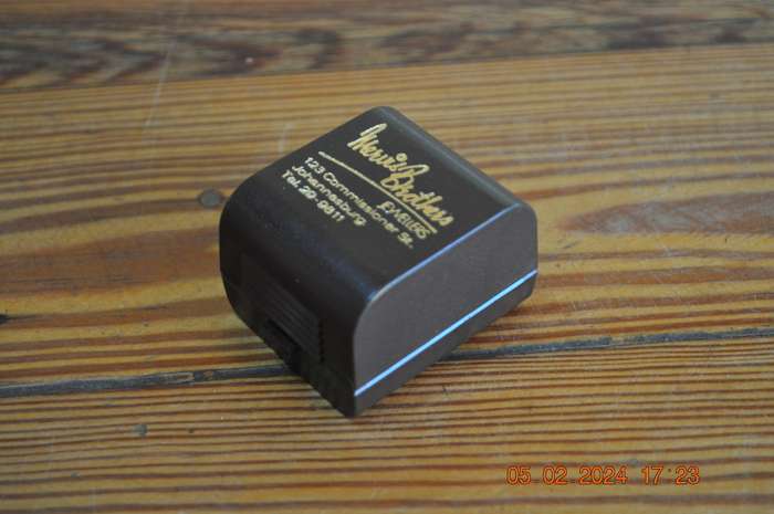 Vintage Mervis Brothers Jewelers Ring Box