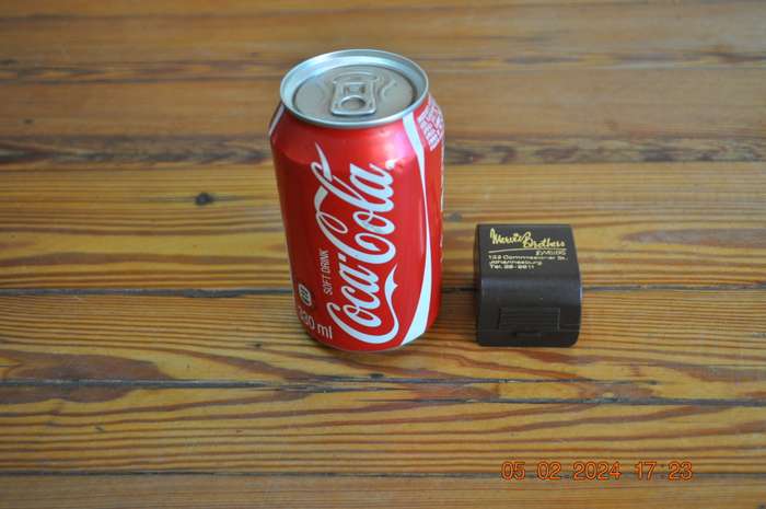 Vintage Mervis Brothers Jewelers Ring Box