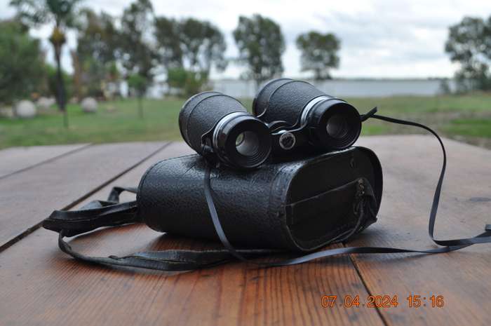 Vintage Binoculars In Carry Case