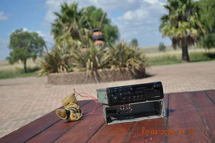 Vintage Pioneer Cassette Stereo Car Radio