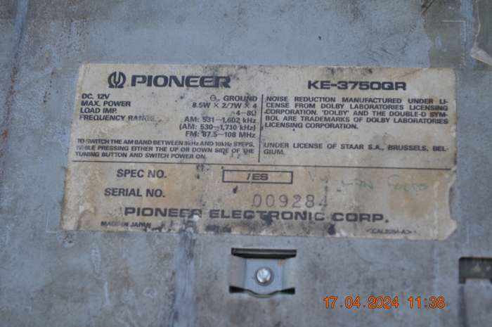 Vintage Pioneer Cassette Stereo Car Radio