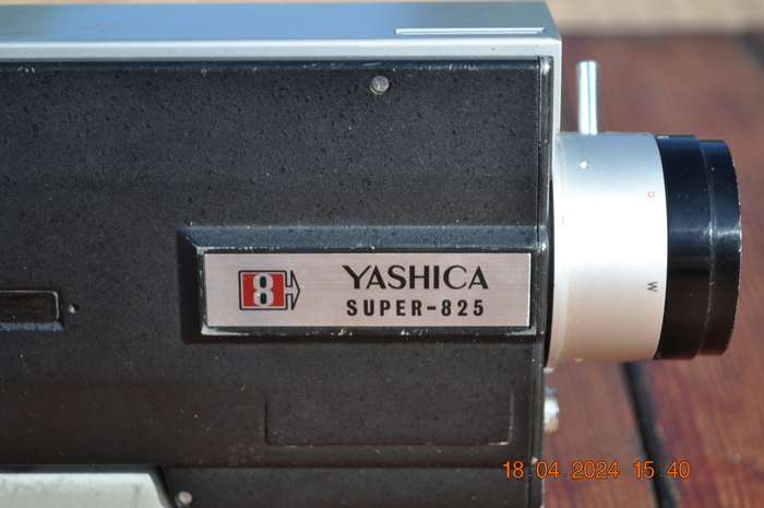Vintage Yashica Super 8mm Film Movie Camera