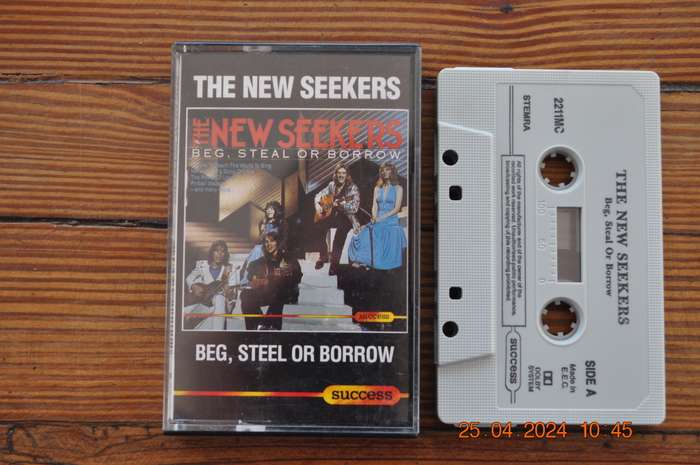 The New Seekers - Beg, Steal Or Borrow (Cassette)