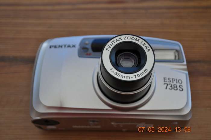 Pentax Espio 738S 35mm Film Camera With Zoom